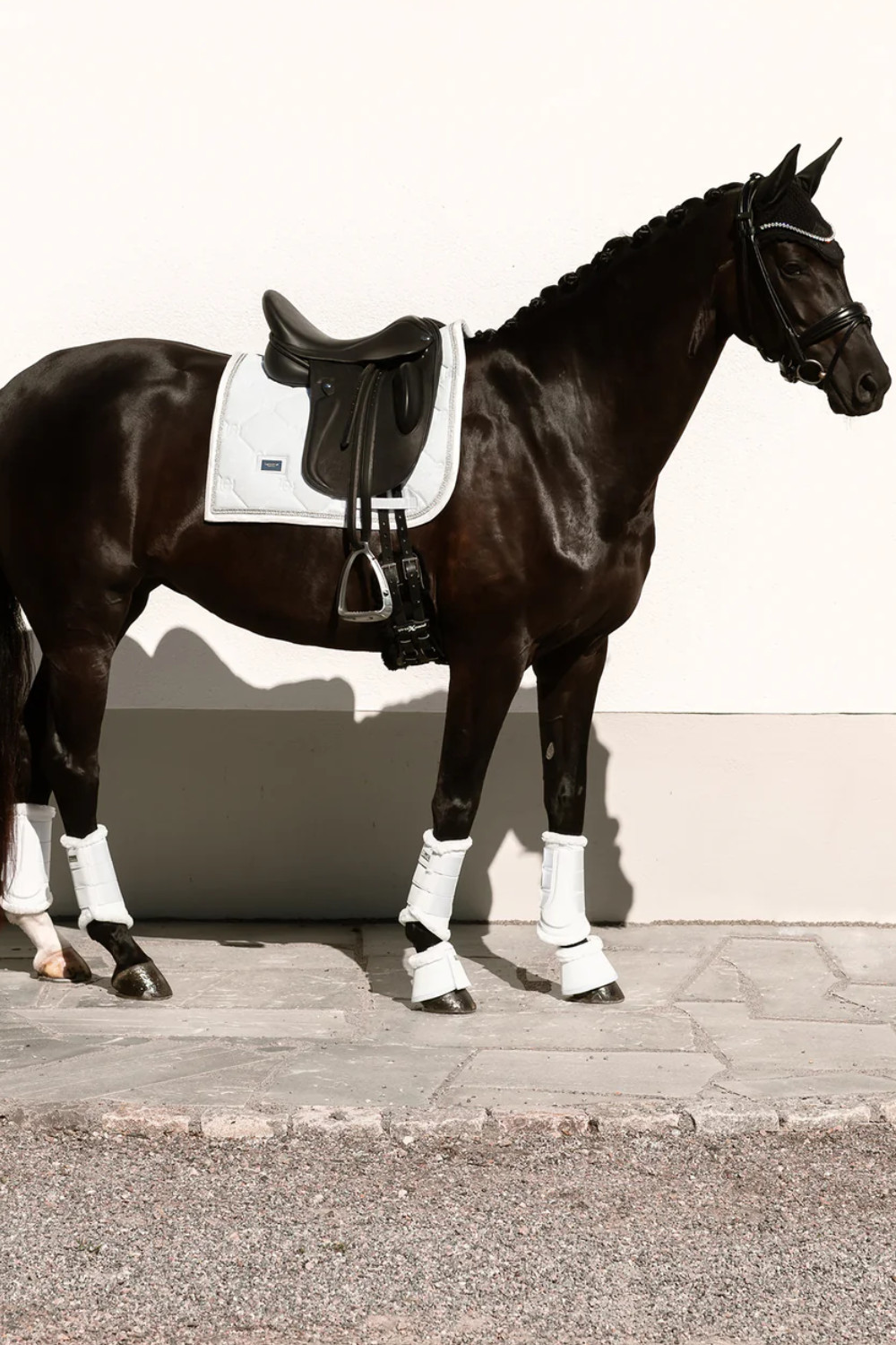 MANTILLA TIMELESS WHITE GLIMMER EQUESTRIAN STOCKHOLM