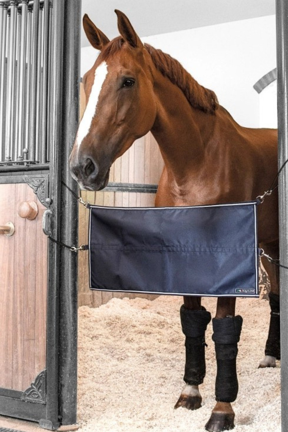 CORTINA CIERRA PUERTA EQUILINE