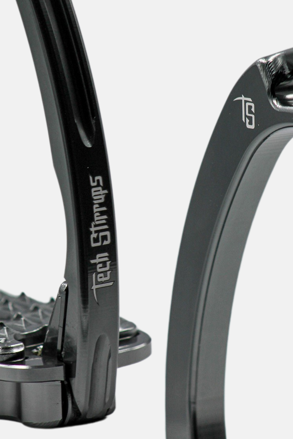 Estribo ingles tech stirrups venice sloped evo seguridad (par)