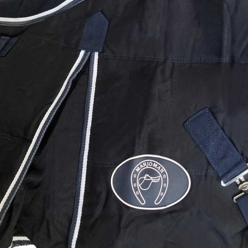 MANTA DE ESTABLO CON CUELLO POLAR 2