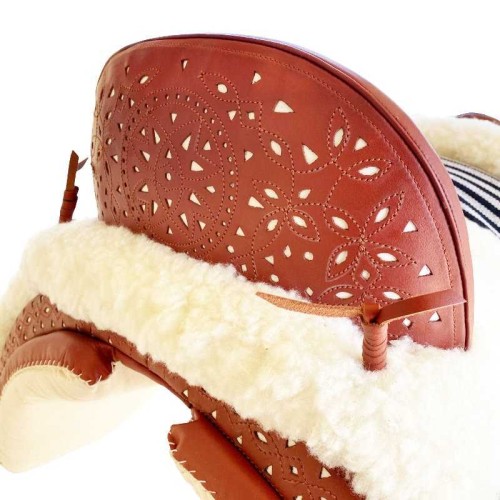 SILLA VAQUERA MIXTA REPUJADA ECONÃ“MICA 2