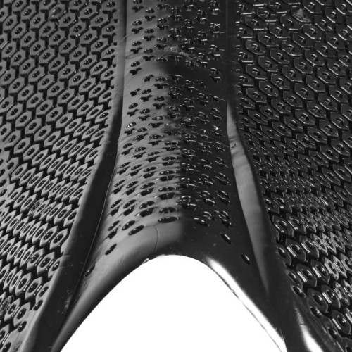 Salvadorsos de gel Horsena elevado en la cruz USG