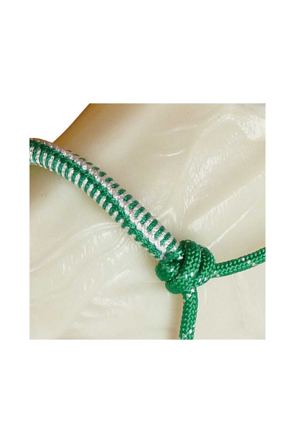 Cabezada de nudos con muserola forrada con ramal