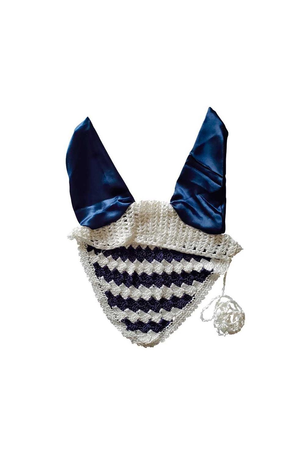 MOSQUERO DE GANCHILLO CON CUBREOREJAS EN RASO