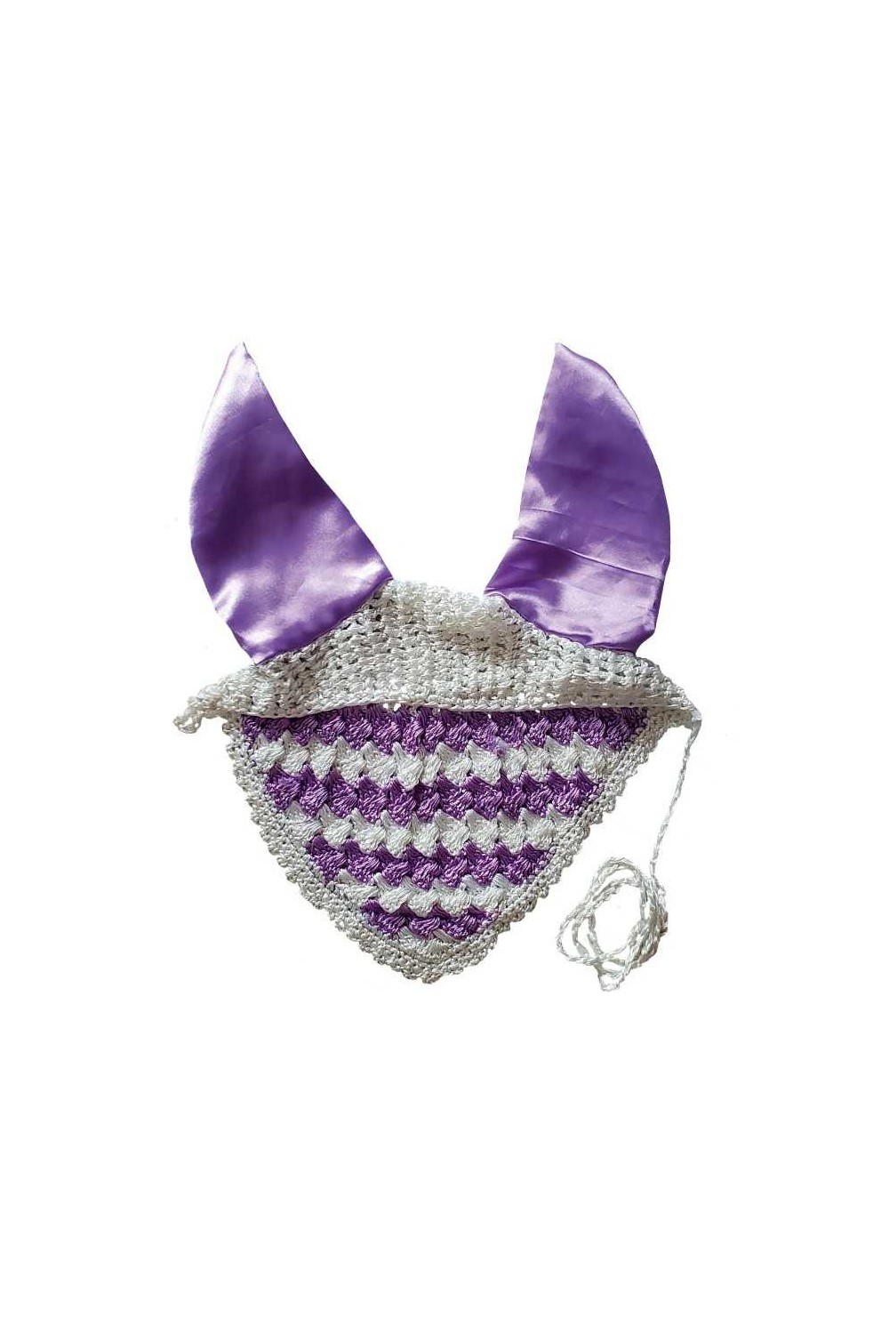 MOSQUERO DE GANCHILLO CON CUBREOREJAS EN RASO