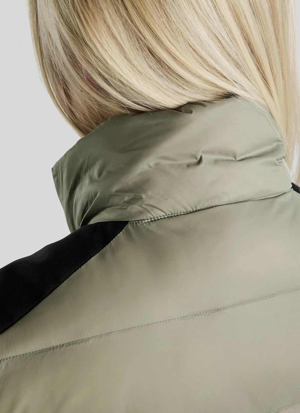 CHALECO TÉRMICO MOATHENA REFINED HOUSE MONTAR