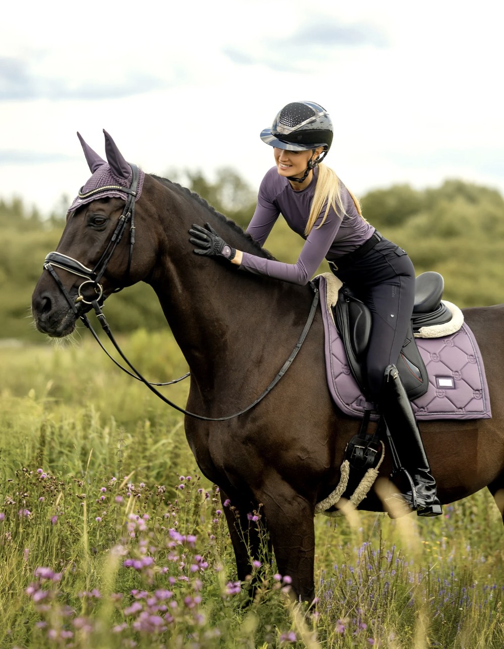 CABEZADA CUERO ANATOMIC GLIMMER DARK VIOLET EQUESTRIAN STOCKHOLM