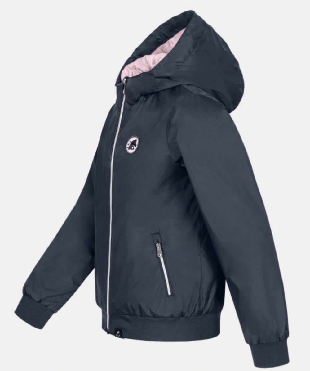 CORTAVIENTOS LUCKY GINA JUNIOR  WALDHAUSEN