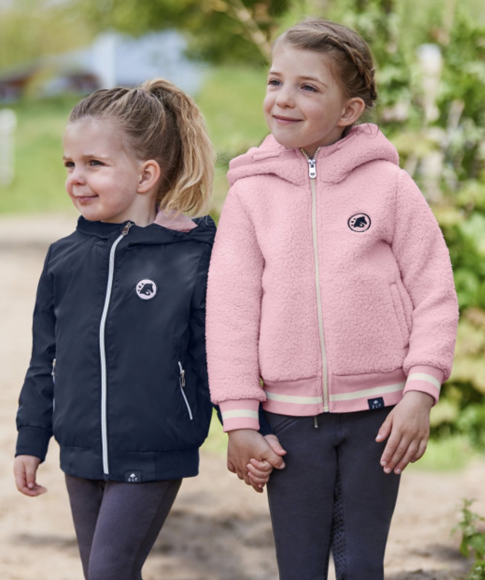 CORTAVIENTOS LUCKY GINA JUNIOR  WALDHAUSEN