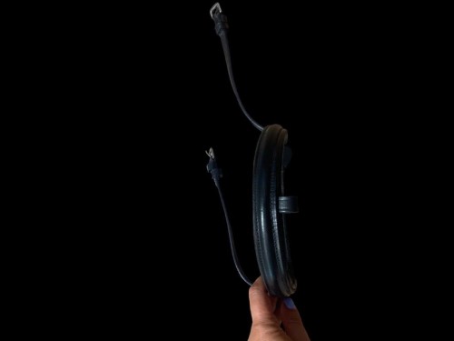 MUSEROLA FINA DE CUERO NEGRA EPONIA