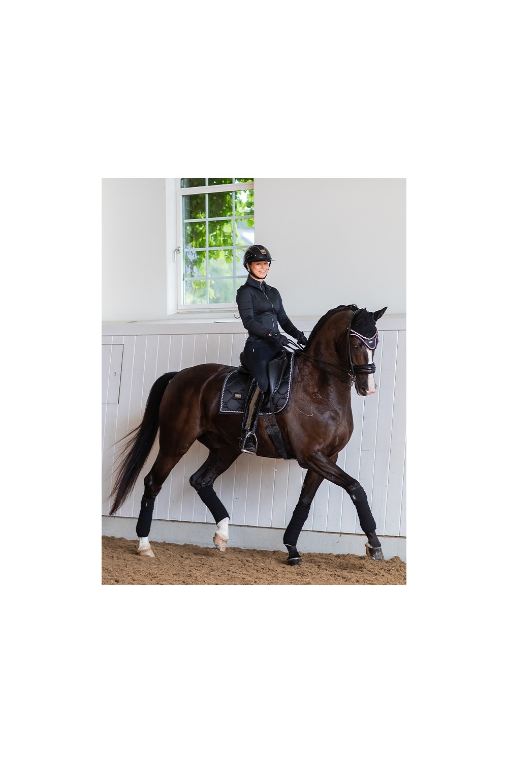 MANTILLA BLACK EDITION EQUESTRIAN STOCKHOLM