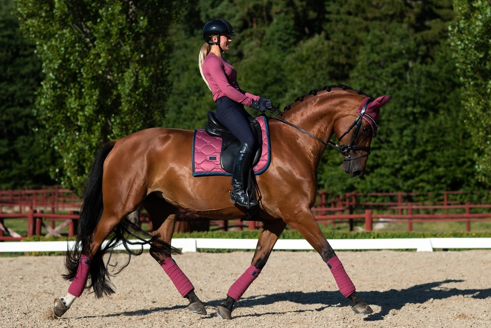MANTILLA TIMELESS ROSE EQUESTRIAN STOCKHOLM