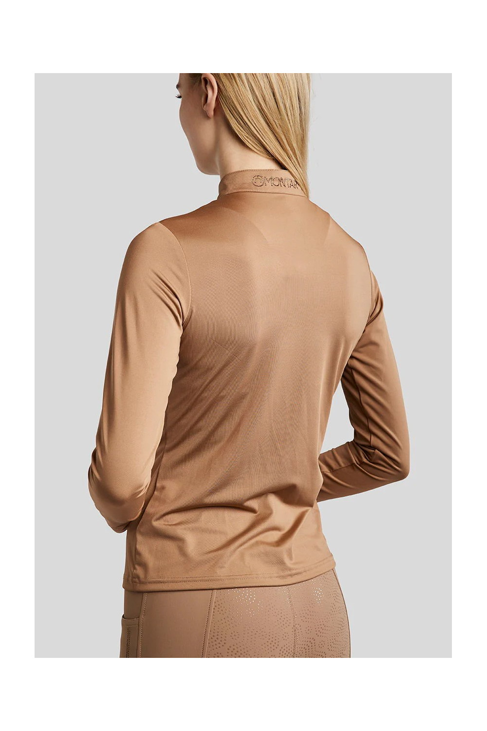 CAMISETA MOAVIANA CON LOGO DE CRISTALES MONTAR